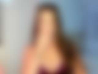 Live cam show with sofie-cox - Skinny on Camsoda