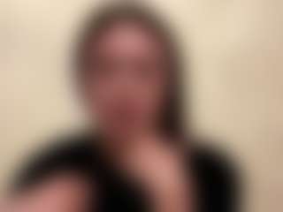 TwilaStright's Live Sex Cam Show