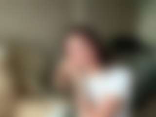 TwilaStright's Live Sex Cam Show