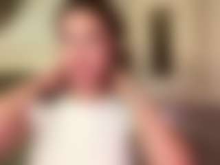 TwilaStright's Live Sex Cam Show