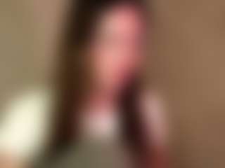 TwilaStright's Live Sex Cam Show