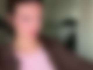 TwilaStright's Live Sex Cam Show