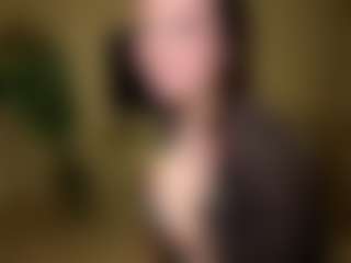 TwilaStright's Live Sex Cam Show