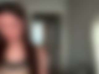 TwilaStright's Live Sex Cam Show