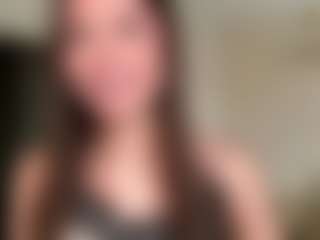 TwilaStright's Live Sex Cam Show