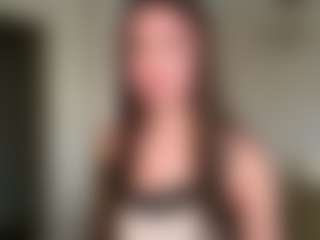 Live cam show with TwilaStright - College Teen (18+) on Mixed Magazine Live