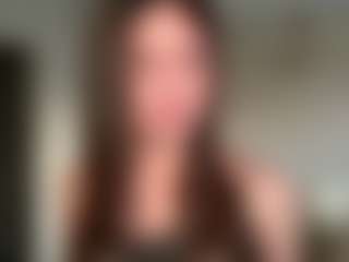 TwilaStright's Live Sex Cam Show