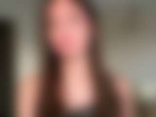 TwilaStright's Live Sex Cam Show