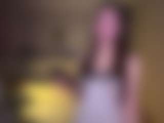 TwilaStright's Live Sex Cam Show