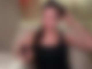 TwilaStright's Live Sex Cam Show