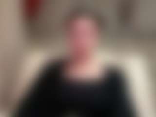 Live cam show with TwilaStright - Shaved Pussy Big Tits on Fling VIP Chat