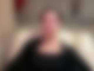 TwilaStright's Live Sex Cam Show