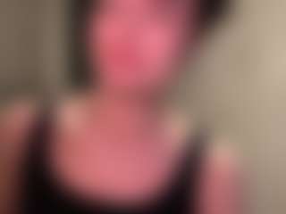 TwilaStright's Live Sex Cam Show