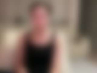 TwilaStright's Live Sex Cam Show