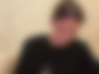 TwilaStright's Live Sex Cam Show