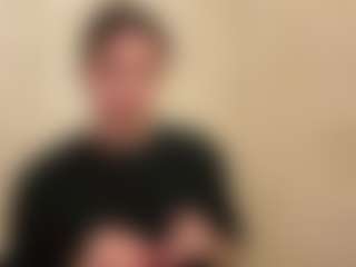 TwilaStright's Live Sex Cam Show