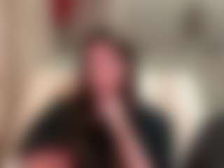TwilaStright's Live Sex Cam Show