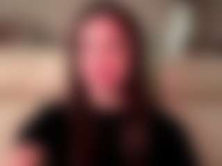 Live cam show with TwilaStright - Shaved on Lustler
