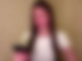 Live cam show with TwilaStright - Bikini on Lustler
