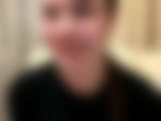 Live cam show with TwilaStright - Big Tits on sexylive.show