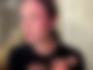 TwilaStright's Live Sex Cam Show