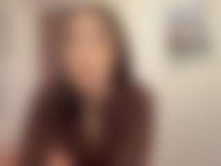 Live cam show with ValliePray - Bedroom Brown Hair on Camsoda