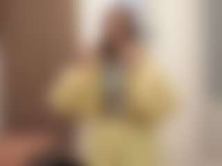 Live cam show with ValliePray - Genital Piercings on Camsoda