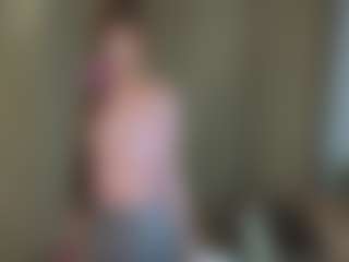 WaiCondina's Live Sex Cam Show