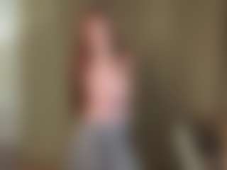 Live cam show with WaiCondina - Strip Red Hair on googirlz