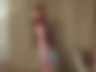 Live cam show with WaiCondina - New Brown Eyes on PervPlay.com