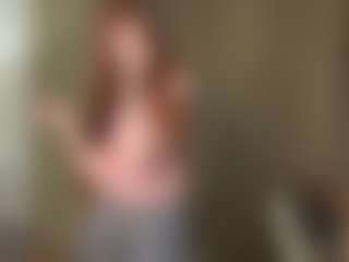Live cam show with WaiCondina - Brown Eyes Red Hair on PervPlay.com