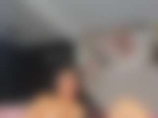 Live cam show with April-Keith - Fingering on Dolls Live