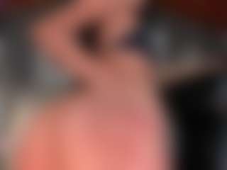 ArianaWest1's Live Sex Cam Show