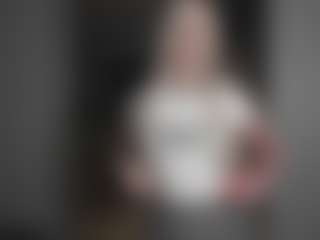 Live cam show with blondie Sonya - Asshole on AdultVida.com