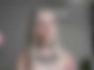 Live cam show with blondie Sonya - Green Eyes on nudelive.tv