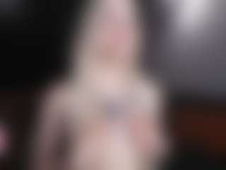 Live cam show with blondie Sonya - Facial Piercings on Free Soda