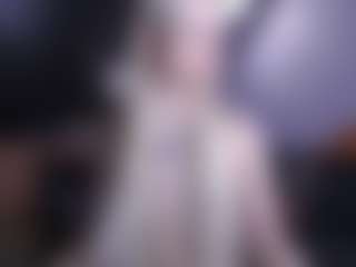 Live cam show with blondie Sonya - Upskirt on Hubzter Live