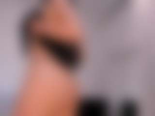 Live cam show with CamileDelacroix - New Small Tits on AdultVida.com