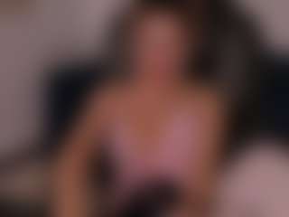 ChloeBunny1's Live Sex Cam Show
