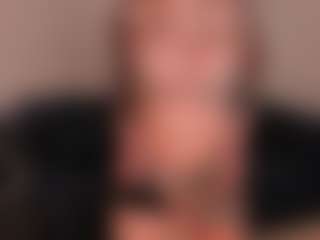 ChloeBunny1's Live Sex Cam Show