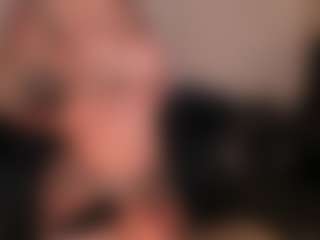 ChloeBunny1's Live Sex Cam Show