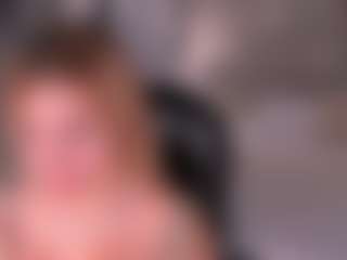 ChloeBunny1's Live Sex Cam Show
