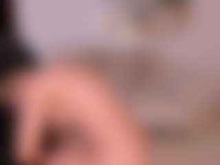 Live cam show with ChloeBunny1 - Camel Toe on TastyBlacksLive