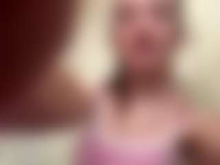 ClaritaMccrain's Live Sex Cam Show