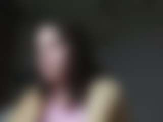 Show live cam dengan ClaritaMccrain - Red Hair College di Camsoda