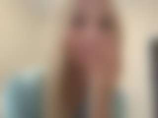 Live cam show with FondaFothergill - Hairy Pussy Toys on livesuperchat.net