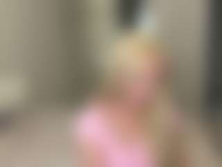 Live cam show with FondaFothergill - Petite on fapnchat