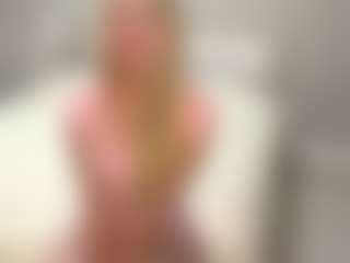 Live cam show with FondaFothergill - Green Eyes on xxxlivecams.org