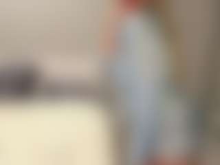 Live cam show with FondaFothergill - Bikini on StripNow