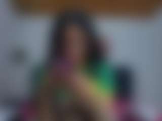 Live cam show with Issaa-Tyler - Eating Pussy on live18s.com